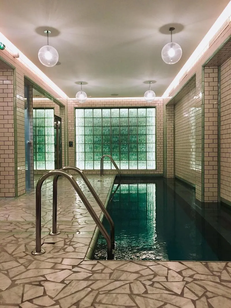 Le Ballu 5* Париж