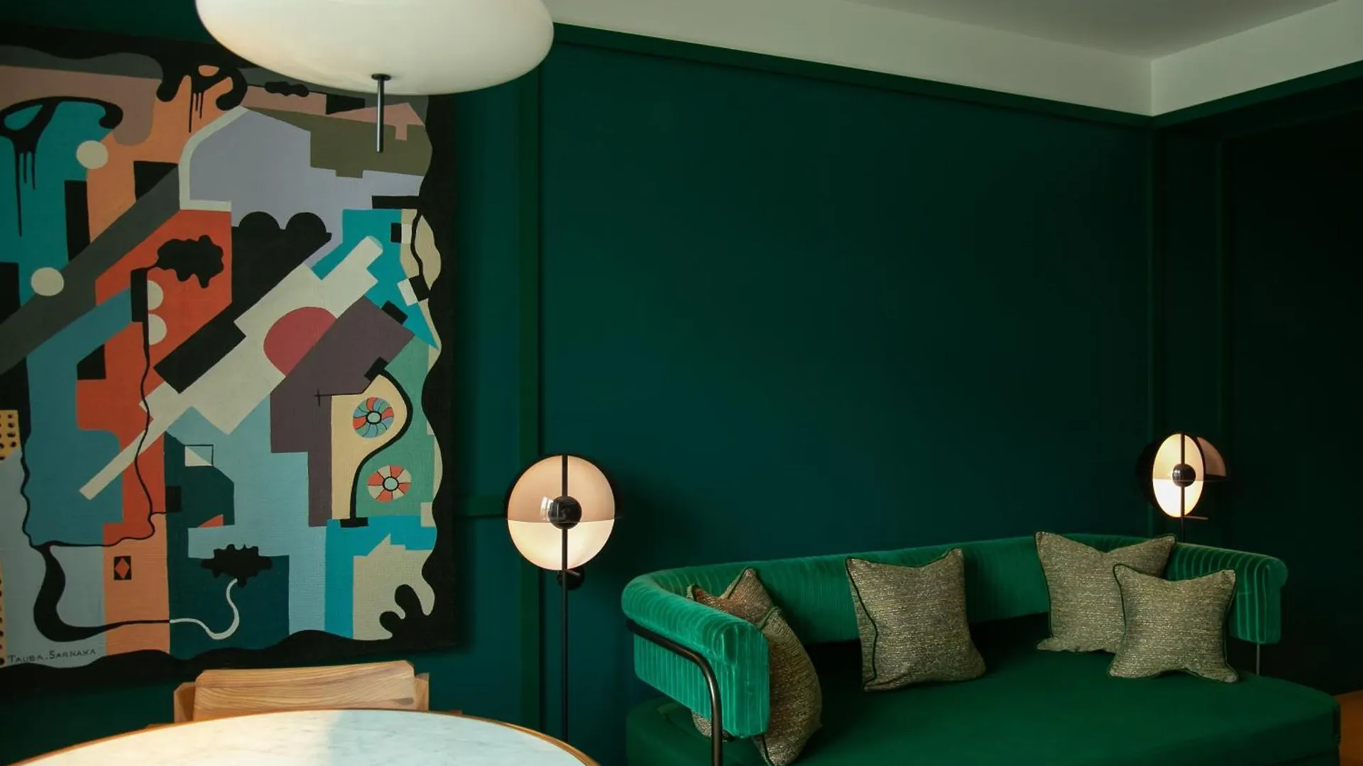 Le Ballu Hotel