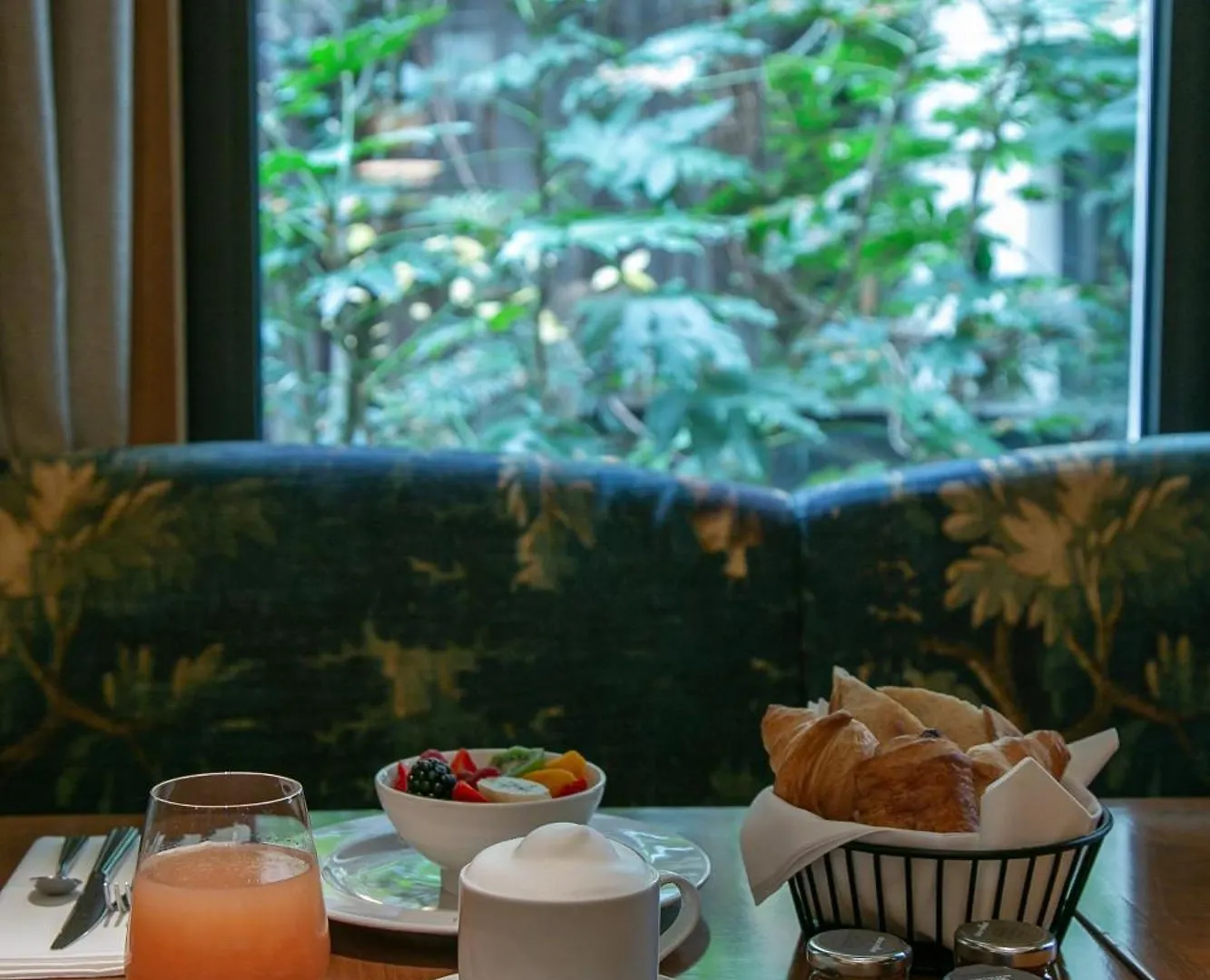 Le Ballu Hotel Paris